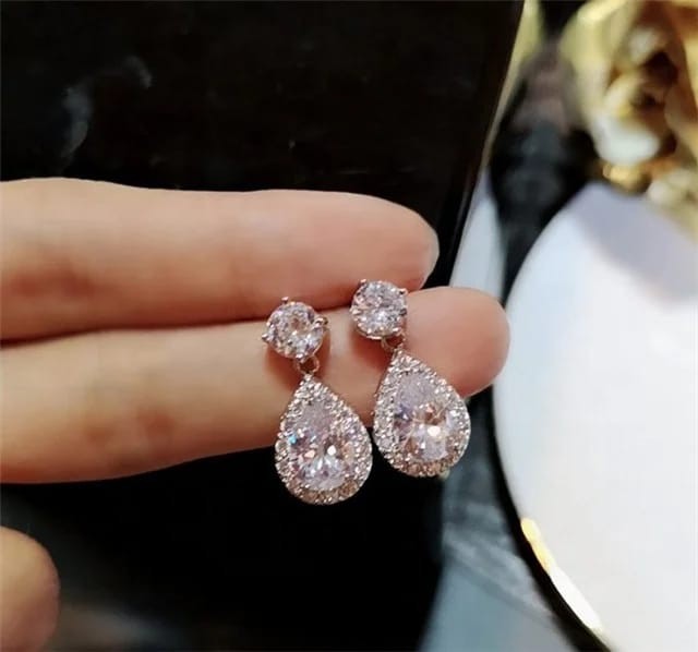 Diamond earring